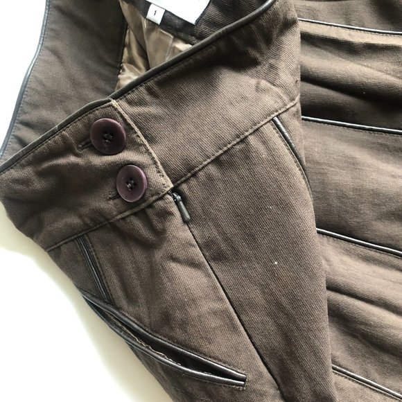 Pleated A-Line Skirt - Dark Chocolate - Picture 4 of 8